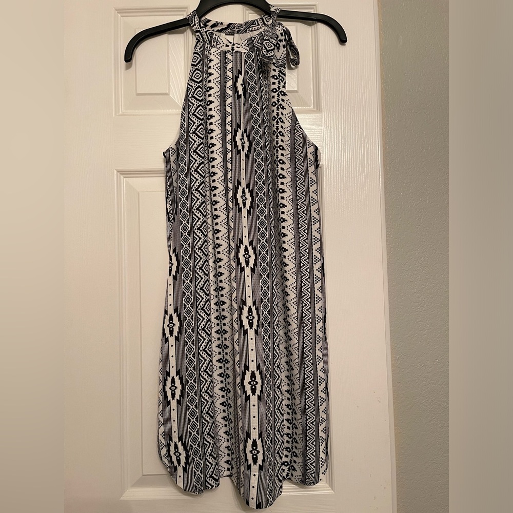 Impeccable Pig Black and White dress